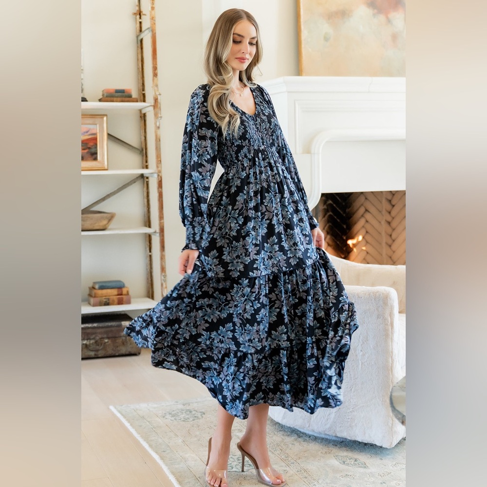NWOT Baltic Born Rayna Smocked Dress Midnight and Blue Floral Size XS